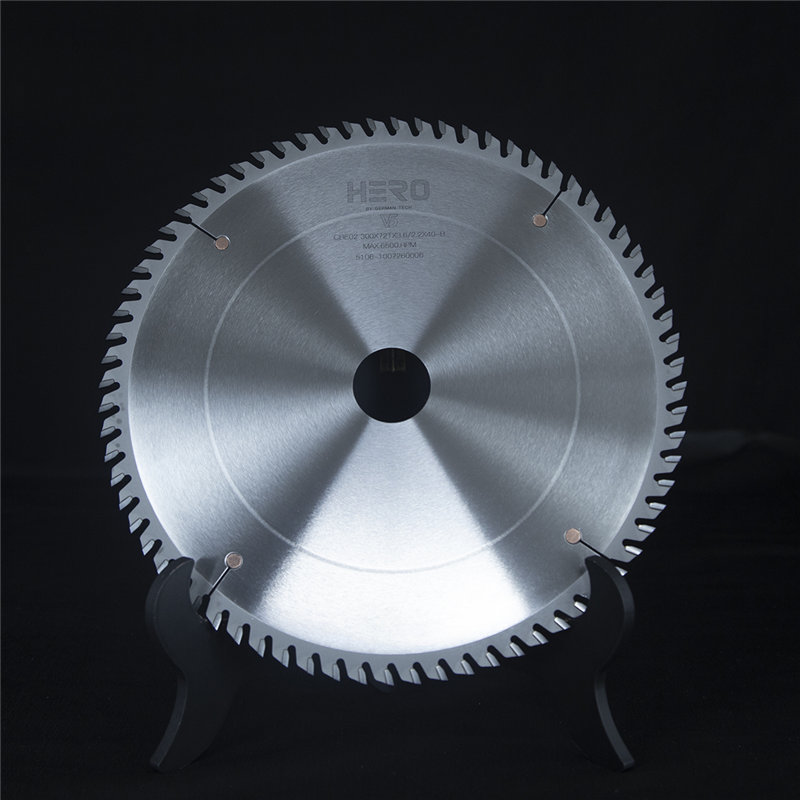 China HERO V5 Trim Cross Cut Saw Blade manufacturers and suppliers KOOCUT